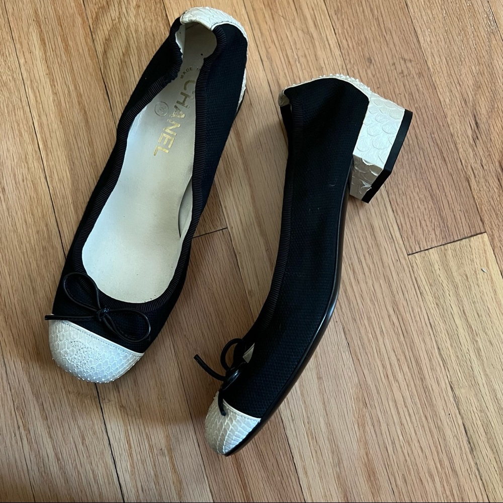CHANEL BALLERINA BLOCK SHOES HEELS 38